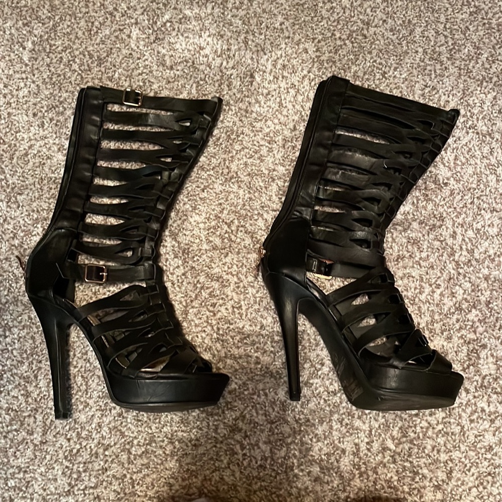 strappy, sexy black boots, size 7